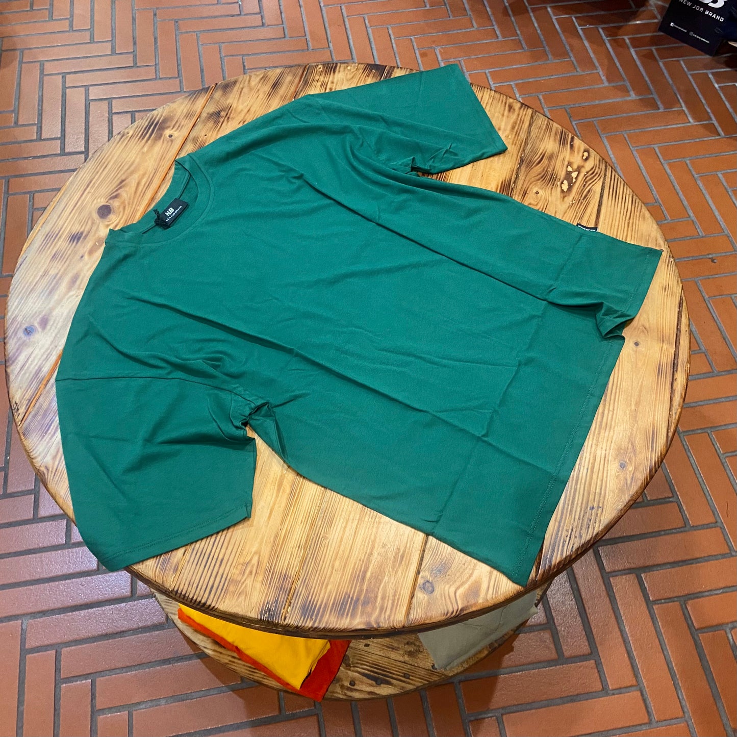T-SHIRT OVER NJB VERDE