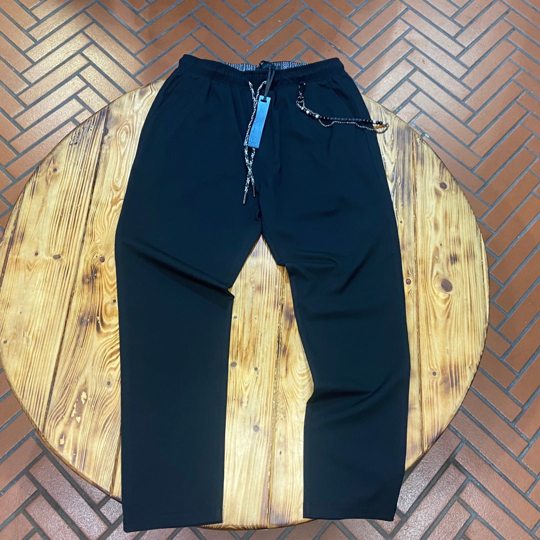 Pantalone con cloulisse a cavallo basso nero